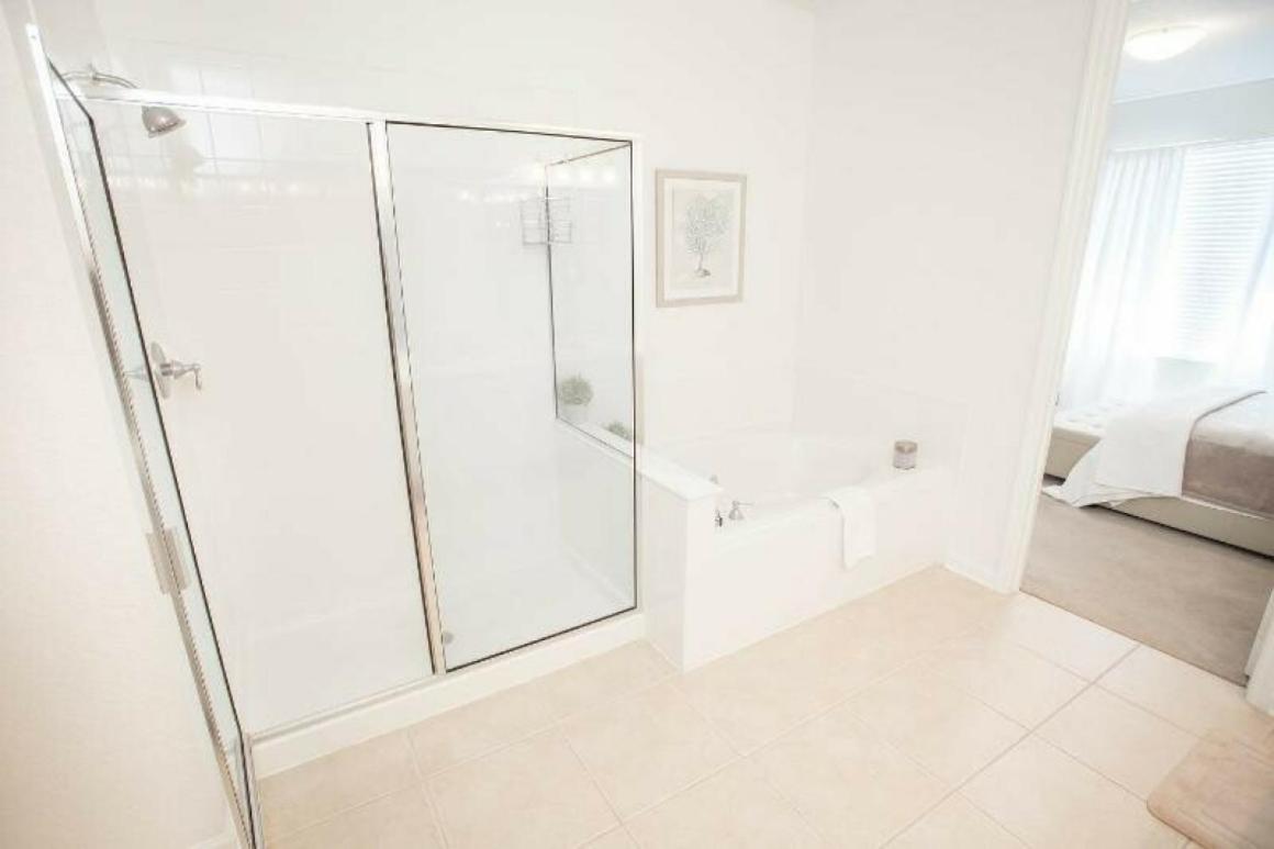 Modern Vacation Apartment With A Lake View At Vista Cay Resort Vc4816 أورلاندو المظهر الخارجي الصورة
